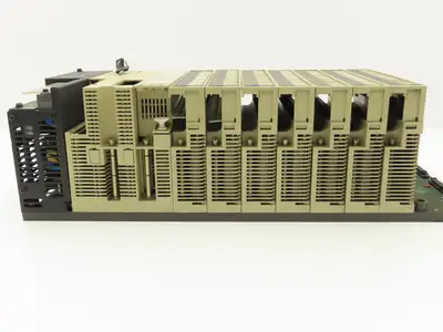 Hitachi HIDIC H-300 PLC Controller Rack w/3 Input 3 Digital & 1 Analog Output