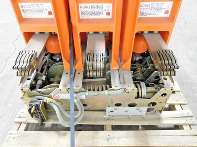 Used GE VB 7.2-500-3 Circuit Breakers Ohio US | Equipment Recovery Corp. #1330372