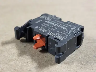 Package of Contact Blocks - 4 x 800F-X01 x 4, 800F-X10, 4 x 800F-N3G
