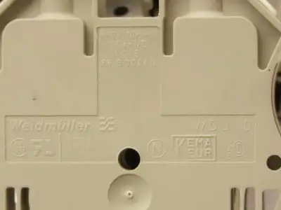 Terminal Block DIN Rail Connectors 20-2AWG Lot of 75