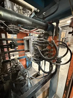 STERLING LS-3 Blow Molding Machines | ListingHippo (22)