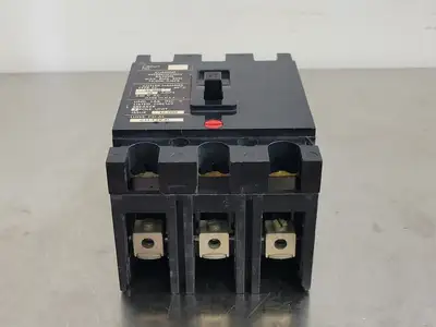USED CUTLER-HAMMER EC330