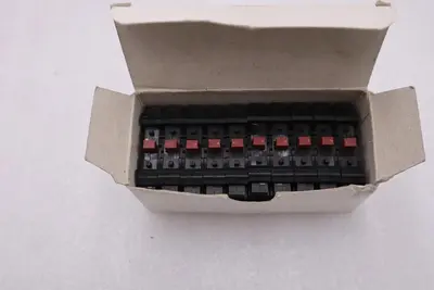 NEW OPEN BOX SIEMENS 3SB3 400-0E Auxiliary Contact BOX OF 10 STK H290A