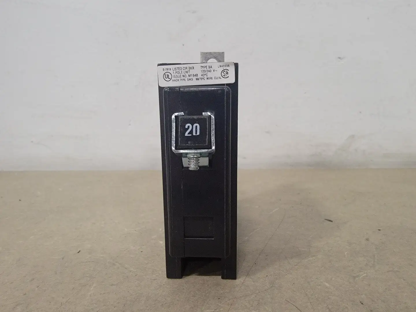 USED CUTLER-HAMMER BA120