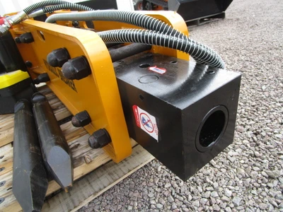 Wolverine Skid Steer ZW-750 Concrete Breaker