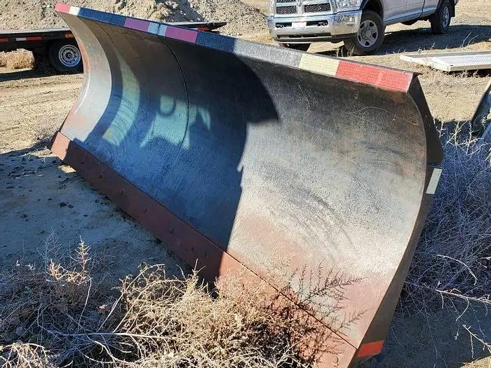 Used _UNKNOWN_ 10 FT Miscellaneous Agriculture (Farm) Equipment GB | Berry Machinery #910815