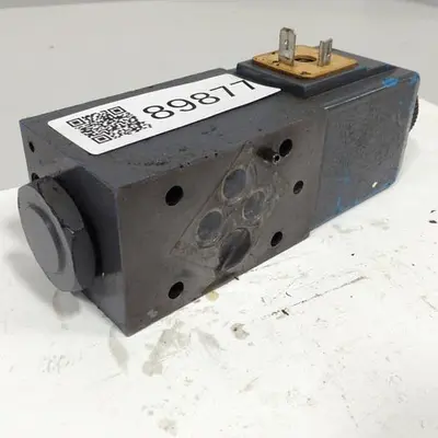 USED VICKERS DG4V-3-2AL-M-U-HL7-60