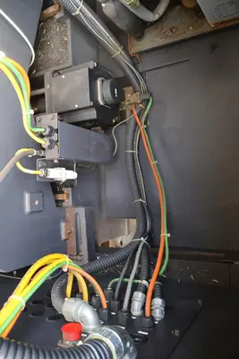 2004 MAZAK VCN-410B CNC Milling | MD Equipment Services LLC (27)