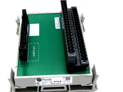 NEW ALLEN BRADLEY 1492-RIFM40F MODULE SERIES C 1492RIFM40F