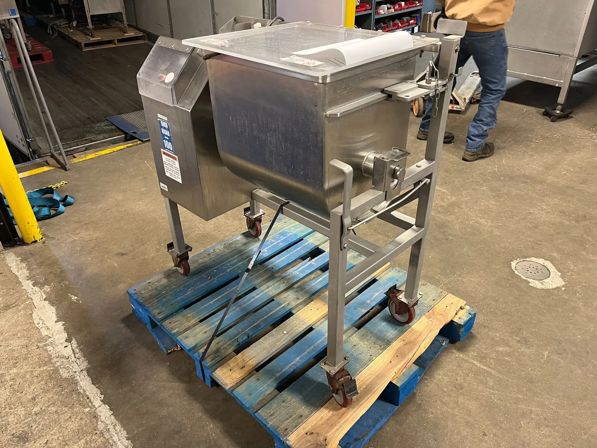 USED DANIELS FOOD EQUIPMENT DMX QUAD 100