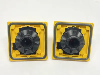 OHYS2RJ | ABB  Operator Selector Handle Red/Yellow LOT OF 2 MISSING LATCH - Used
