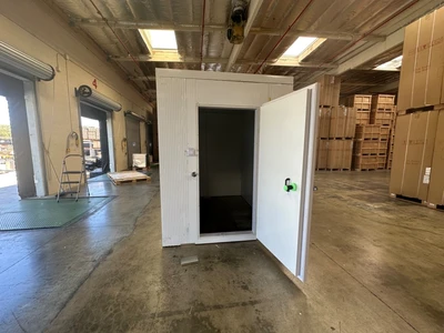 171-0264 Walk-In Refrigerator Cooler Box