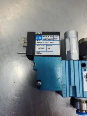 MAC 411AB0ADMDDAJ1JM= Valve w/DMBDDAJ1JM= Solenoid. 6D2