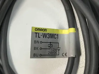 USED OMRON TL-W3MC1