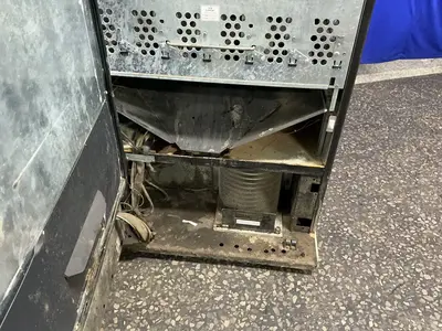 Used _UNKNOWN_ _UNKNOWN_ Vending Machines Ohio US | HGR 24 #1357987