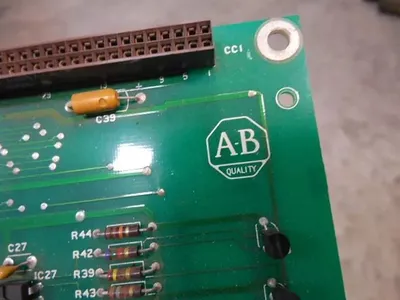 Allen Bradley 46703-386-5 Interface Control Board 46703-385-01 Rev. B Used