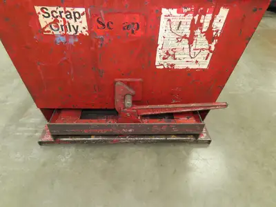 Roura Self Dumping Hopper 1/2 Yard Forklift Steel Dumpster 50x38x32"