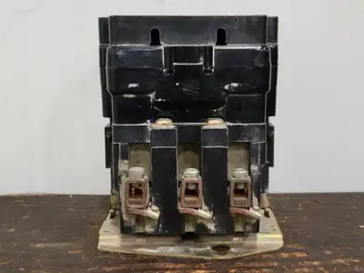 USED SQUARE D 8502SE02S