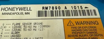USED HONEYWELL RM7890-A-1015 BURNER CONTROL W/ R7847-A-1025 RECTIFICATION AMP