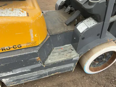 USED TCM FCG25-4