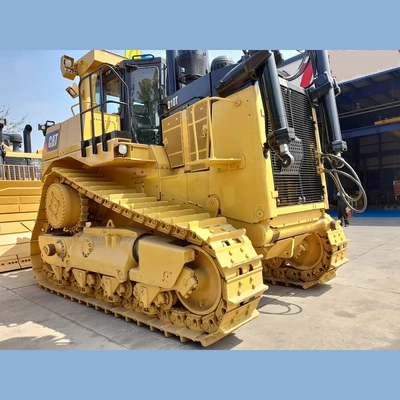USED 2011 CATERPILLAR D10T