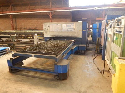 USED TRUMPF L3030 3000 X 1500 MM 4KW