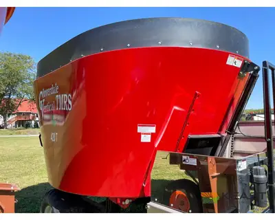 Used CLOVERDALE _UNKNOWN_ Feeder Wagons Iowa US | Keast Enterprises #1360120