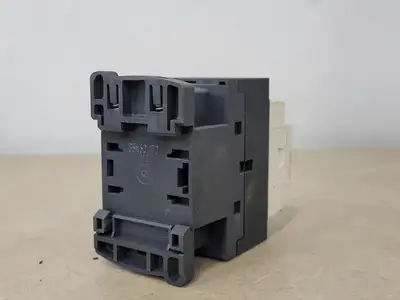 USED TELEMECANIQUE LC1 D09