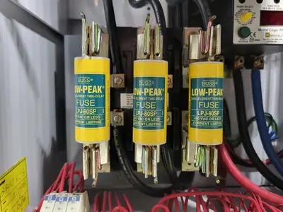 USED SQUARE D MODEL 6