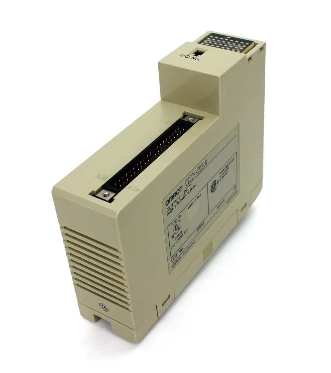 Omron C200H-OD218 Output Unit, 24V DC