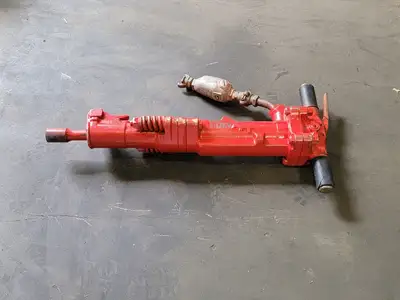USED AMERICAN PNEUMATIC TOOL 190