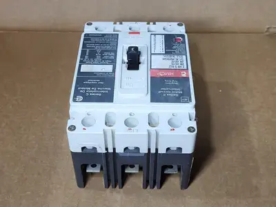 Used EATON CUTLER-HAMMER HMAP003A0C Switchgears British Columbia CA | Lenmark #477715