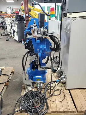 USED 2014 YASKAWA MOTOMAN MA1900