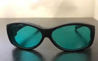 190-380nm 5+ 633mm 2+laser protective goggles