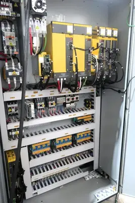 2010 HYUNDAI WIA SKT21LMS Lathes CNC | Asset Exchange Corporation (7)