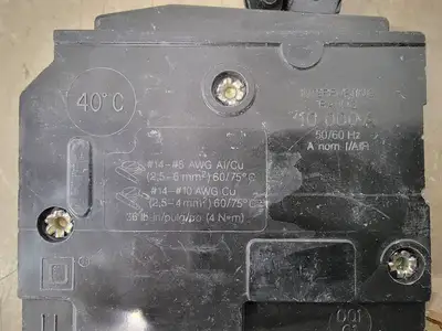 USED SQUARE D QO115
