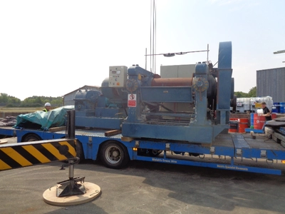 Supply Labour And Lifting Equipment To Unload Machines From Transport