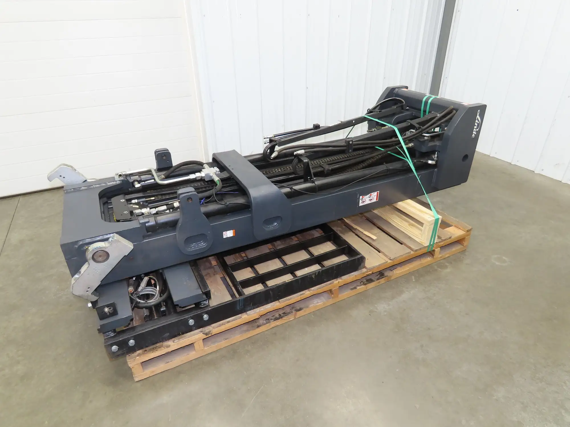 Linde E20C Forklift Mast Class II 4 Stage 4 Lever 258.5" Lift 2155 lbs Max