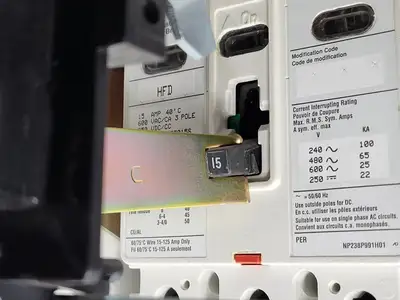 Used EATON SVX025A1-5A4N1 Switchgears British Columbia CA | Lenmark #240174