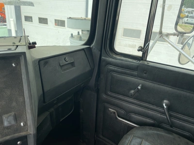 Used 1995 MACK RD688S TRI-AXLE Dump trucks Michigan US | Miedema Asset Management Group #1355014