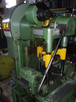 USED 1989 BRUDERER BSTA 30