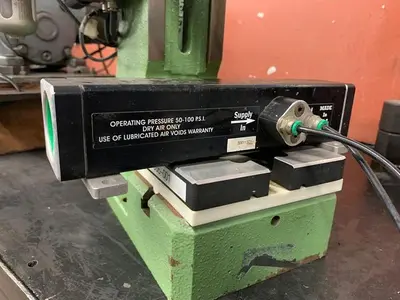 6762-230 Schmidt Precision Pneumatic Toggle Assembly Press 2″ Stroke – Germany New 1999