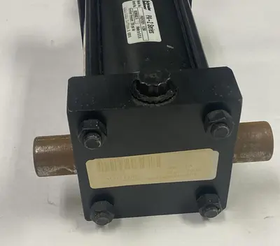 New | in-Stock SCHRADER BELLOWS PAD117621 Hydraulic Cylinders Ohio US | Surplus Asset Holdings #1247689
