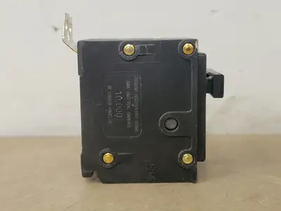 USED CUTLER-HAMMER BA215