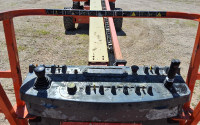 USED 2016 JLG 800S