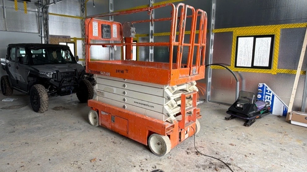USED 2018 Snorkel S4732E