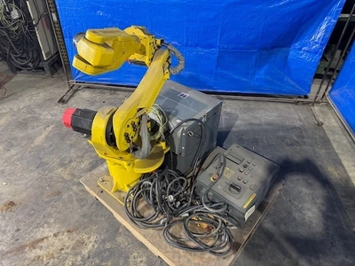 FANUC ArcMate 100i 6 Axis Robots | K.B. Industries LLC (2)