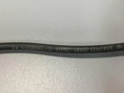 USED OMRON E2E-X1R5E1