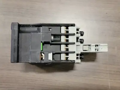 USED SIEMENS 3TH3031-0A