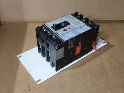 USED SIEMENS ED63A010